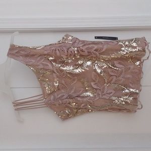 NEW Venus Embroidered Sequin top ptp 20"